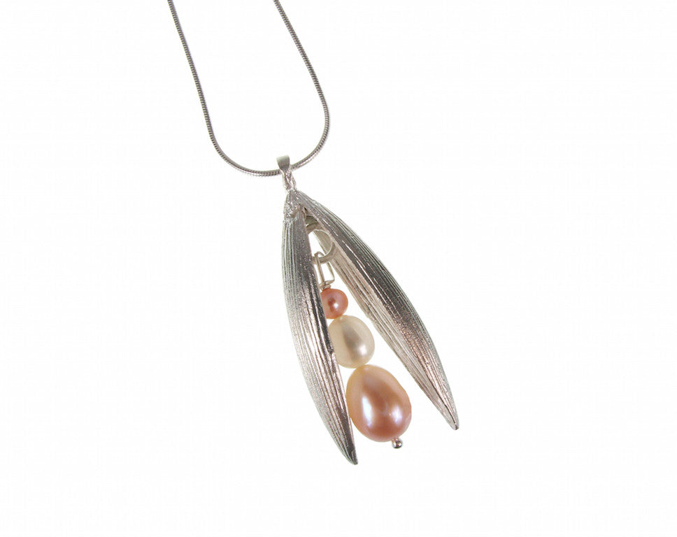 Pearls in a Pod Pendant | Erica Zap Designs