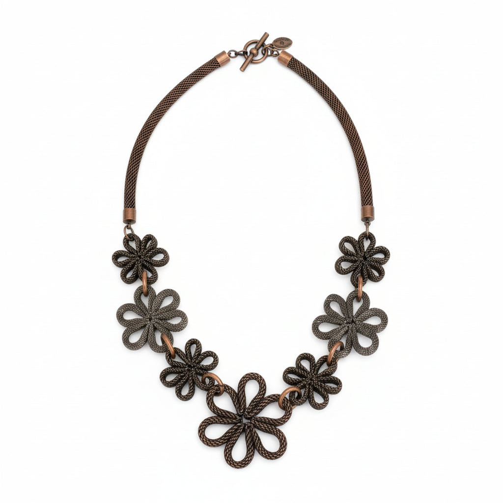 Antiqued Mesh Daisy Necklace