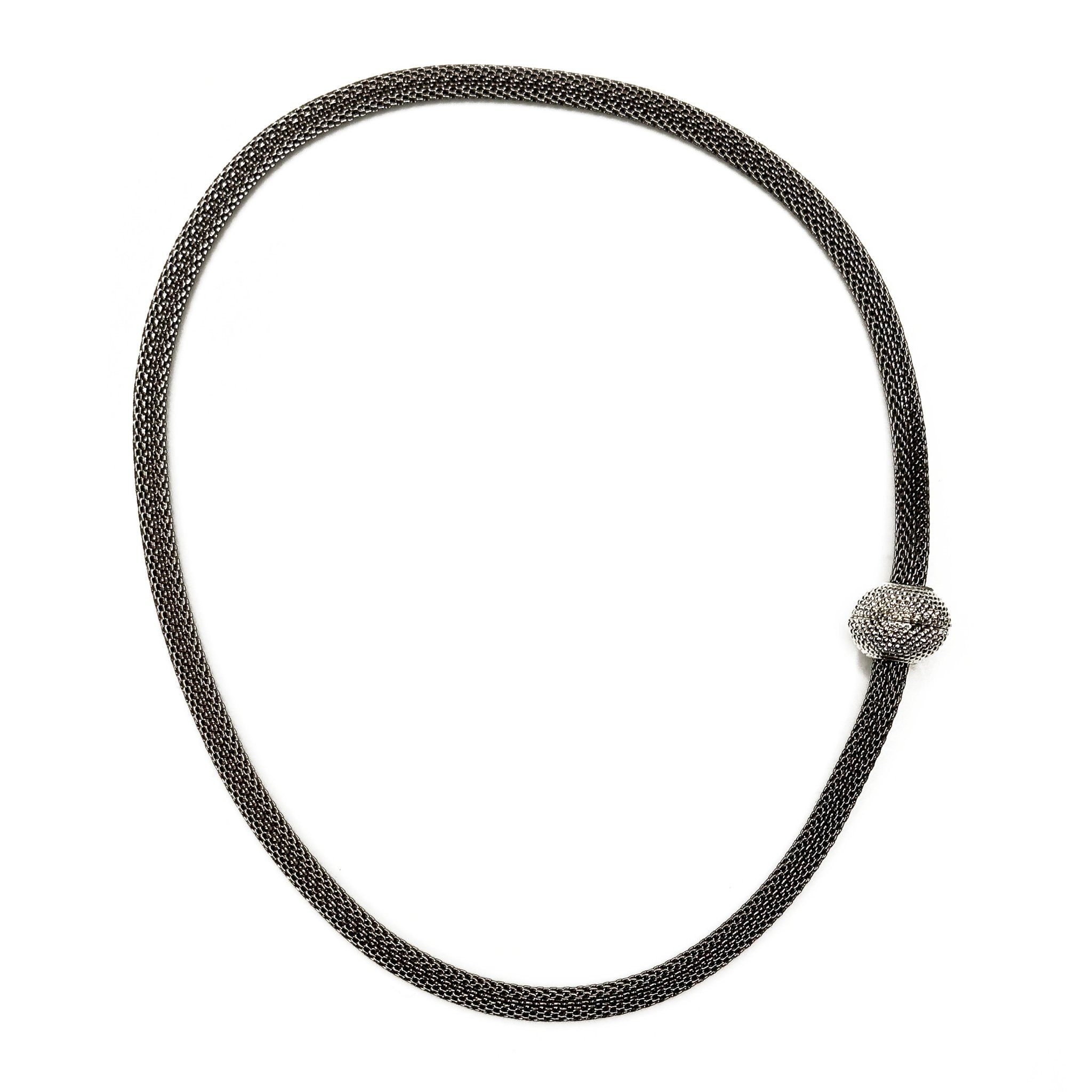 Thin Mesh Necklace with Textured Magnetic Clasp Rhodium | Rhodium Clasp / 18 Inches