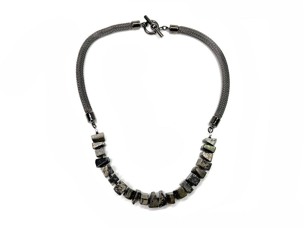 Goldstone Mesh Necklace