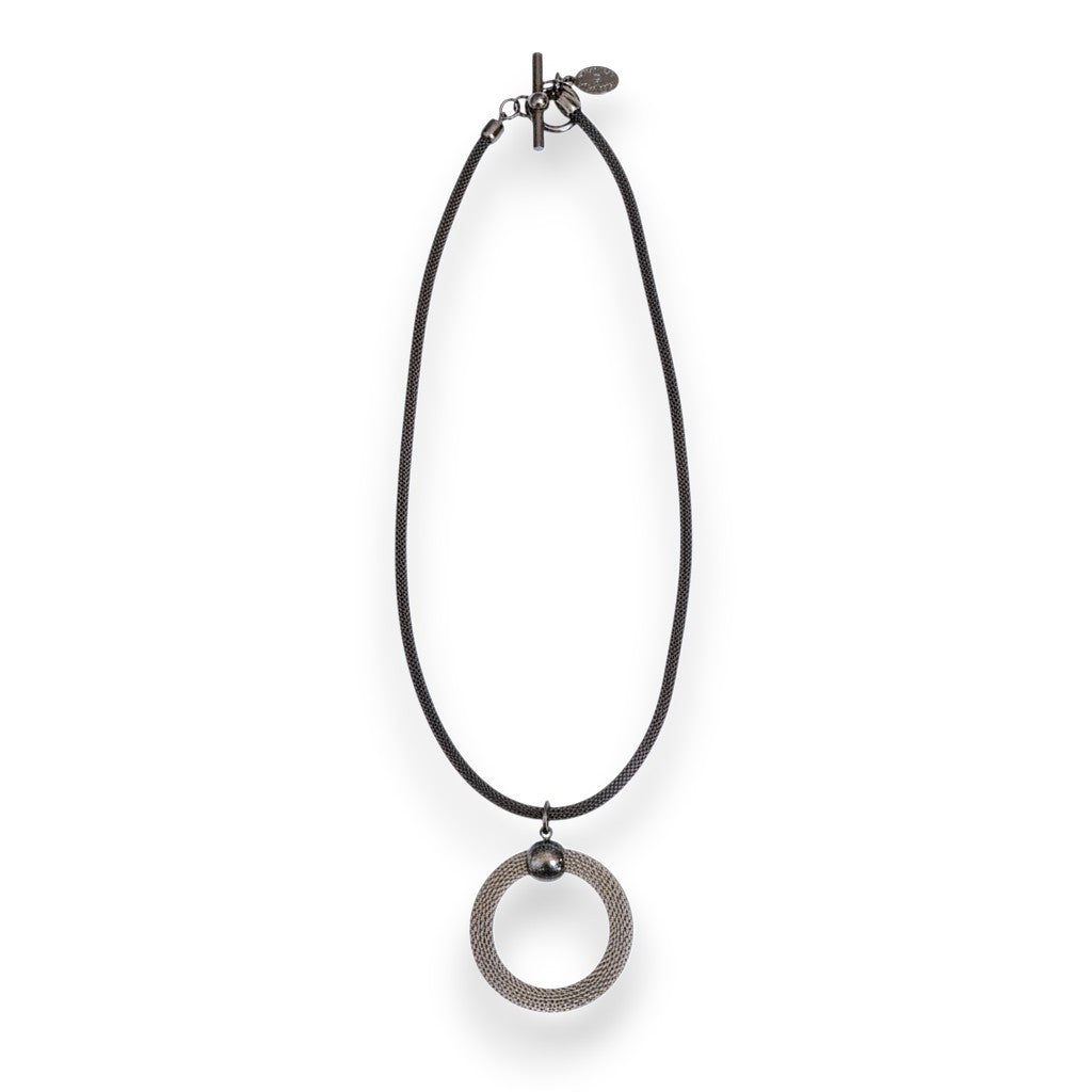 Mesh Necklace with Mesh Circle Pendant