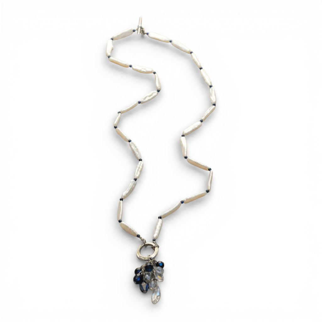 White Bar Pearl Necklace