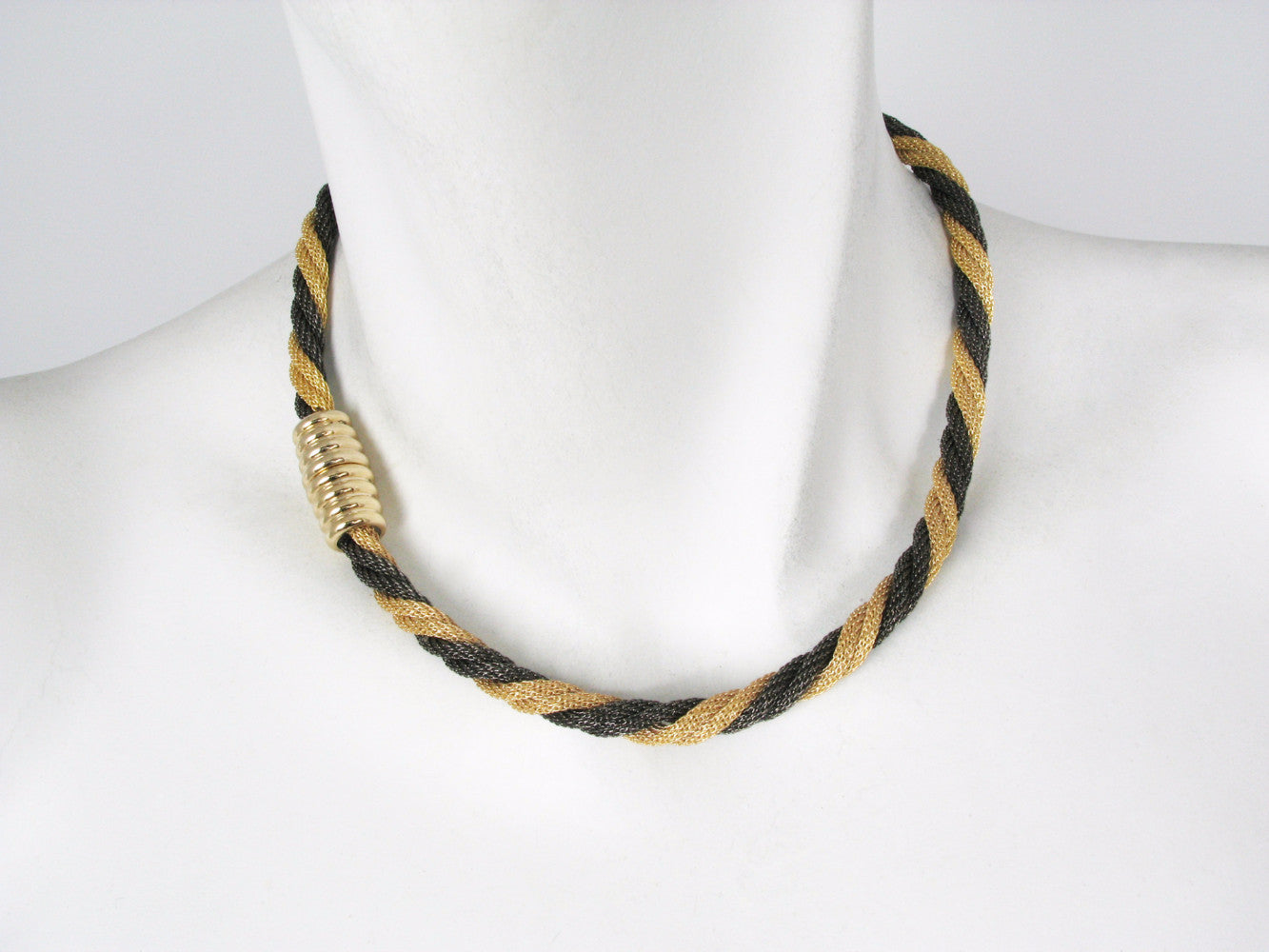 Thin Twisted Mesh Necklace with Magnetic Clasp | Erica Zap Designs