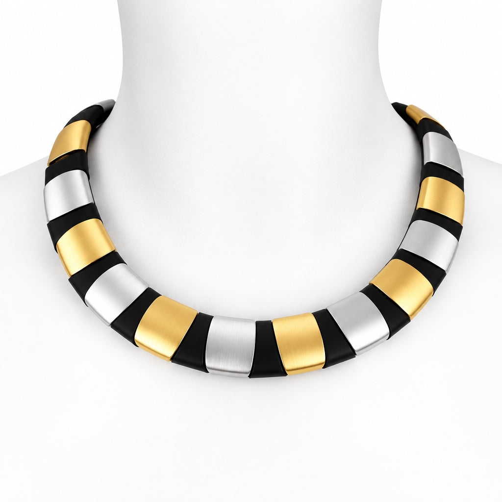 Reversible Round Collar Necklace